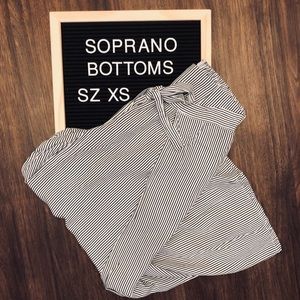 🖤 NWOT Striped Soprano Flowy Pants! 🖤